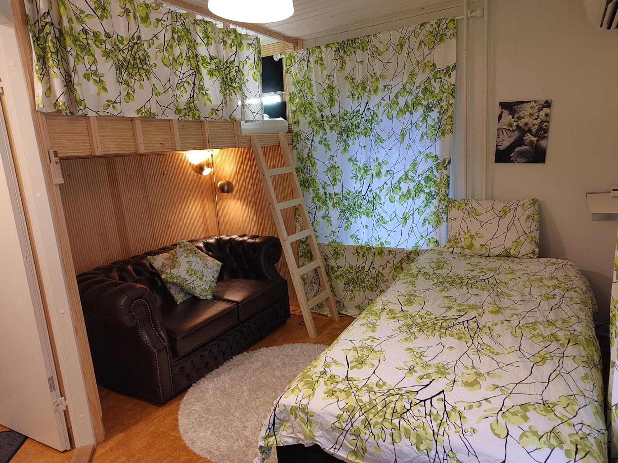 Relax & Recharge - A Unique Suite With A Touch Of Luxury - Hot Tub And Sauna Inspired Decor #Not A Real Sauna# Easy City Access - Direct Train 15 Min To City Хелзинки Екстериор снимка
